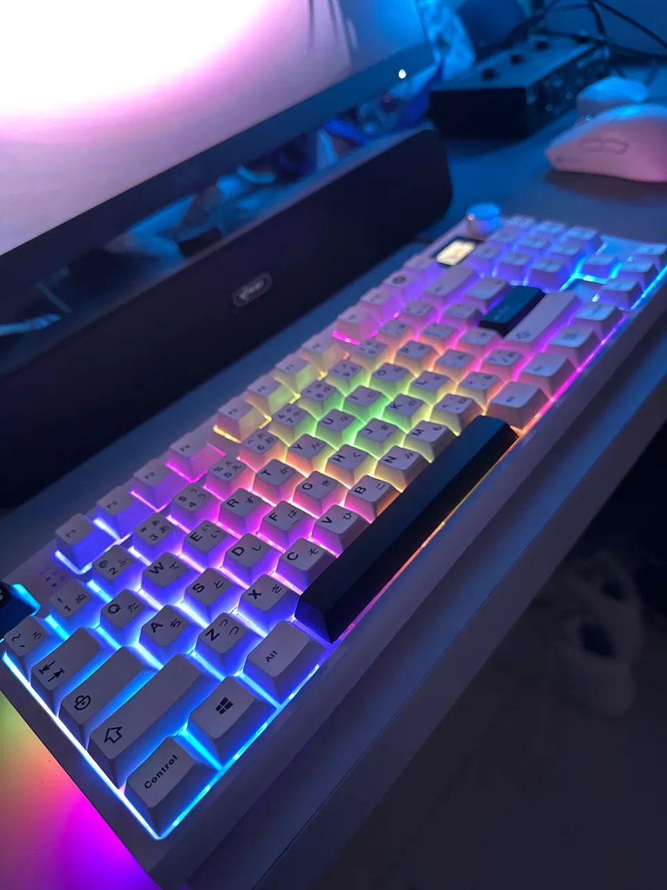 Teclado k86 com keycaps extras  - Foto 4