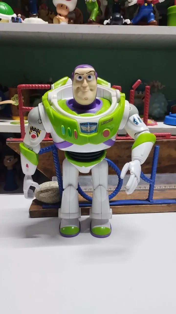 Buzz Lightyear 