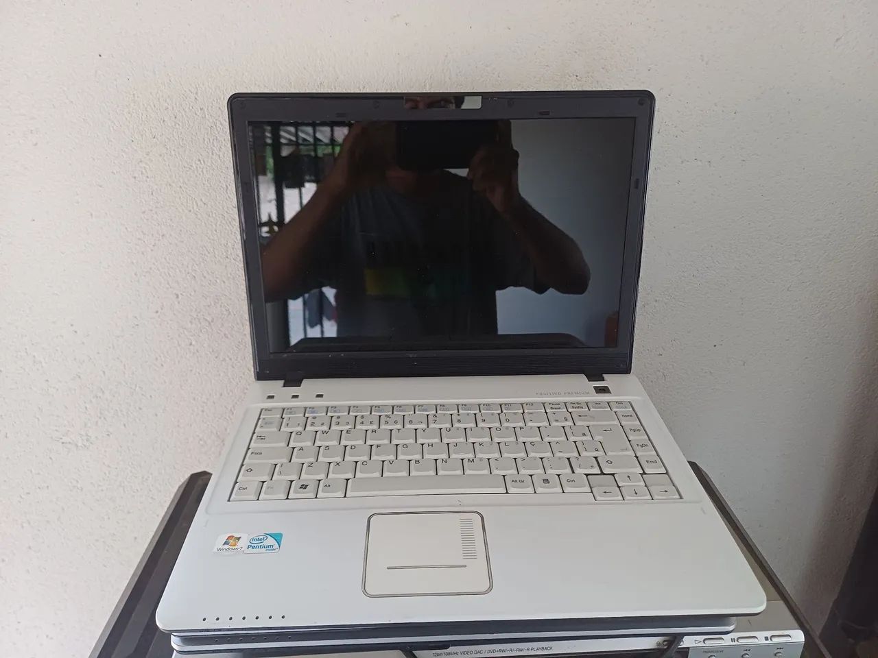 Positivo Premium com HD  para retirada de peças 