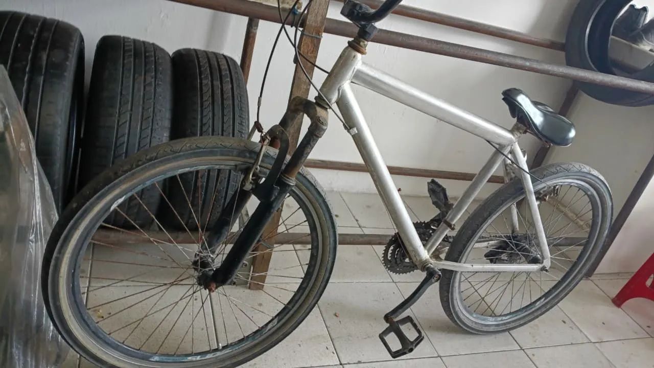 Bicicleta  - Foto 3