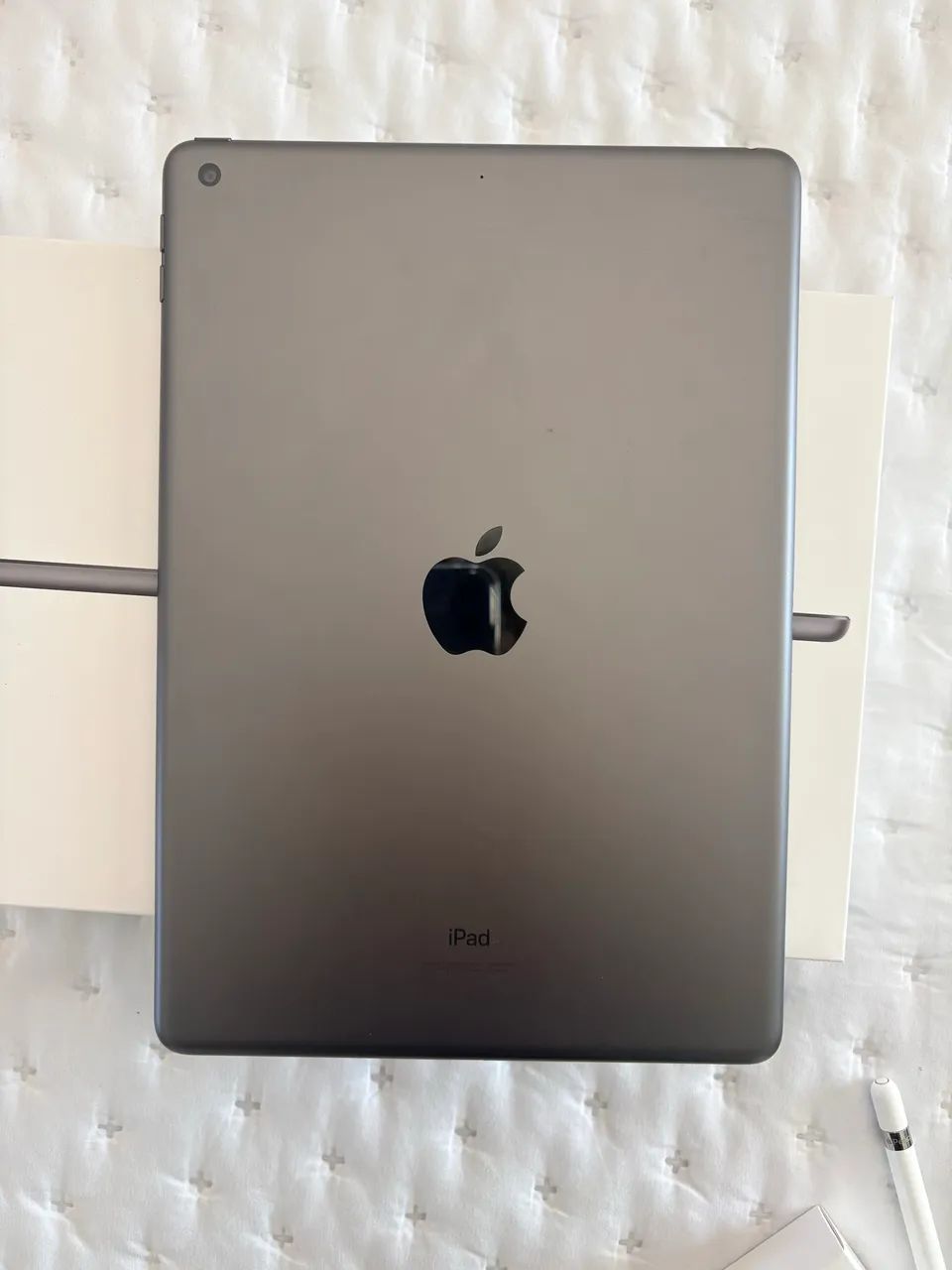 iPad 9 + Apple Pencil + Magic Keyboard  - Foto 2