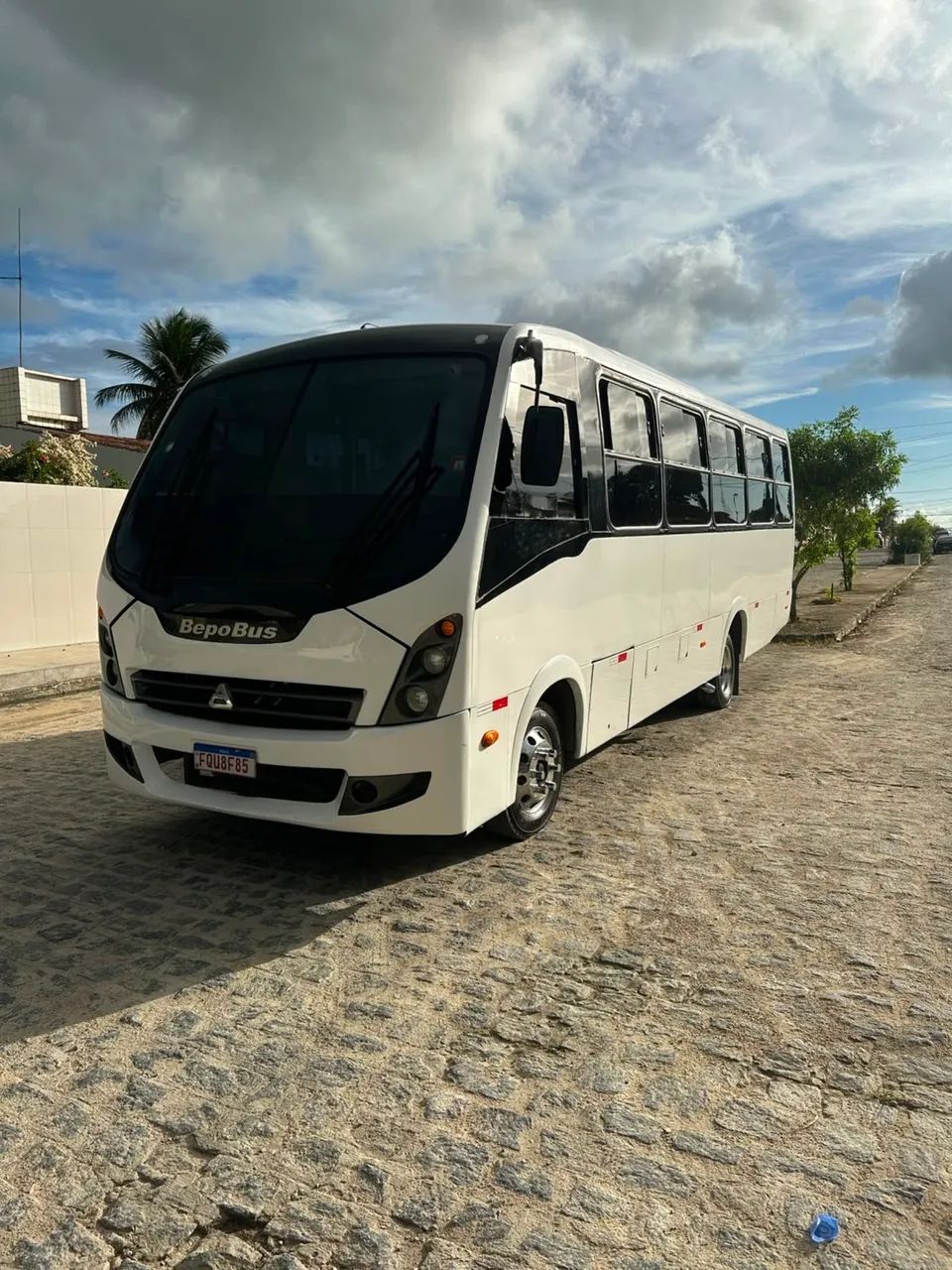 Micro ônibus ano 2015 - Foto 4
