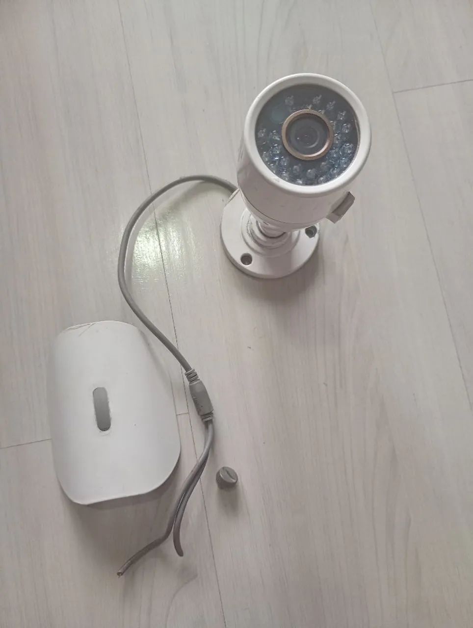 Câmera de Segurança Intelbras VM3120