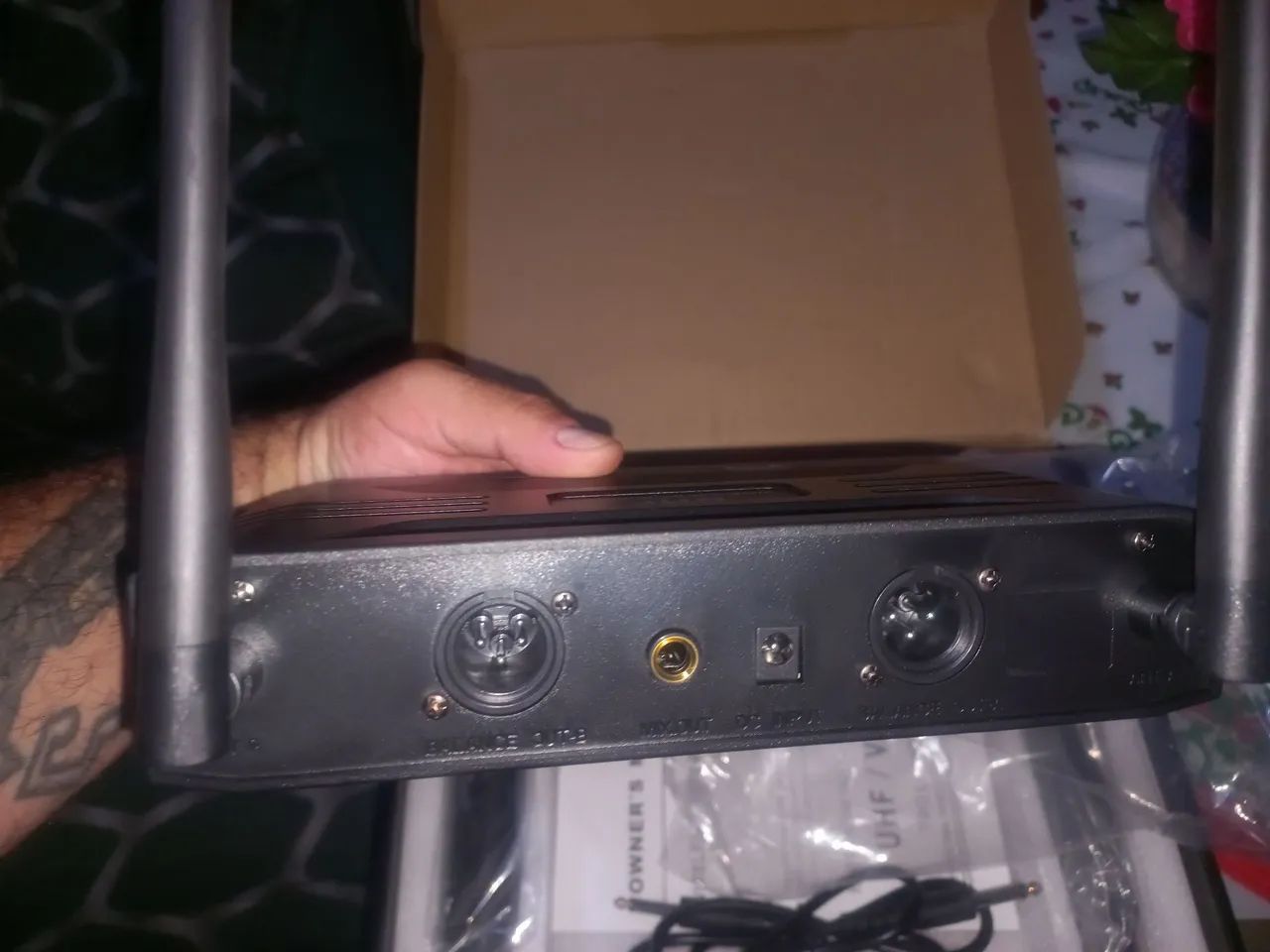 Wireless Microphone451035755416145922