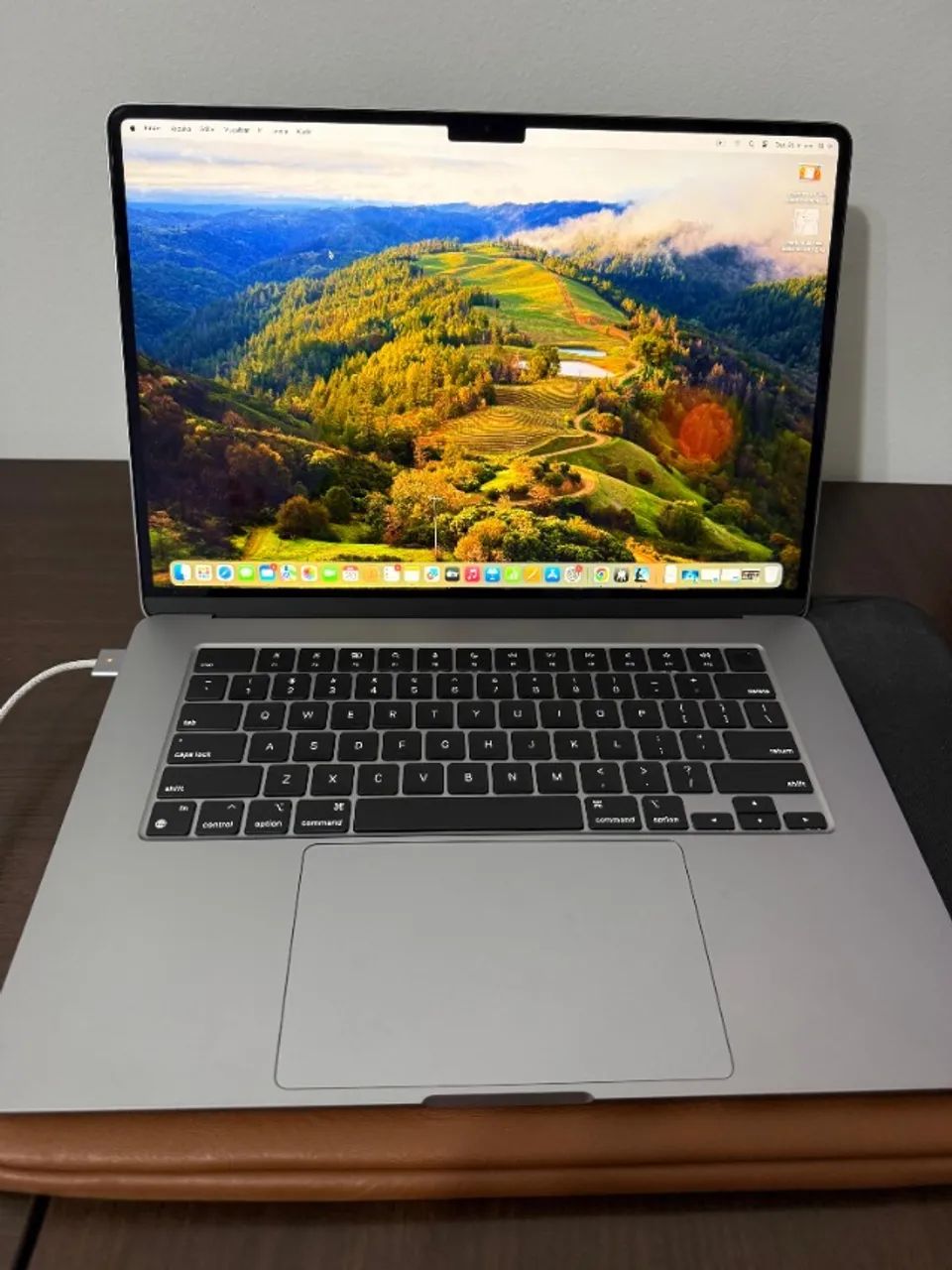 MacBook Air M2 15 8GB 512GB Midnight Bateria 100% - Notebooks