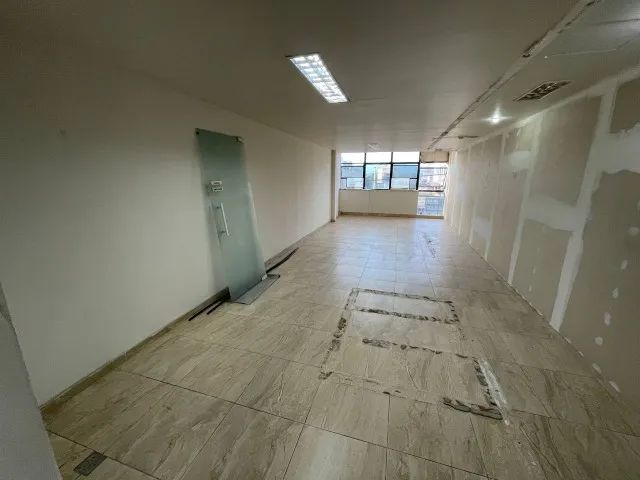 VENDA - Sala Comercial com 91,00 m² no Edifício Centro Médico - Foto 5