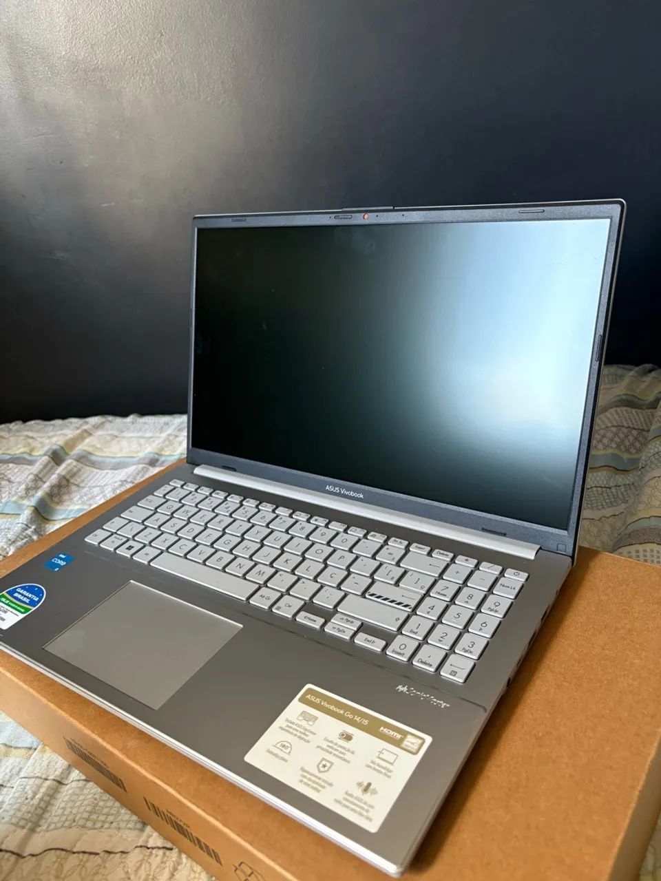 VENDO NOTEBOOK ASUS VIVOBOOK GO 15 