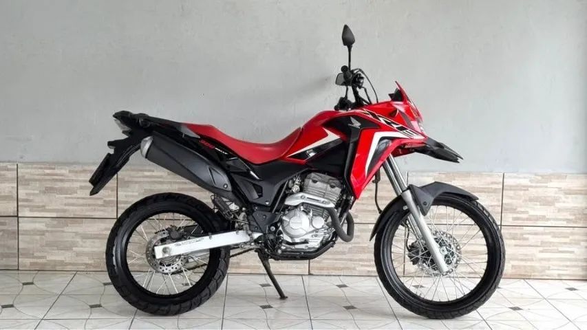 2023 Honda xre 300 filé 