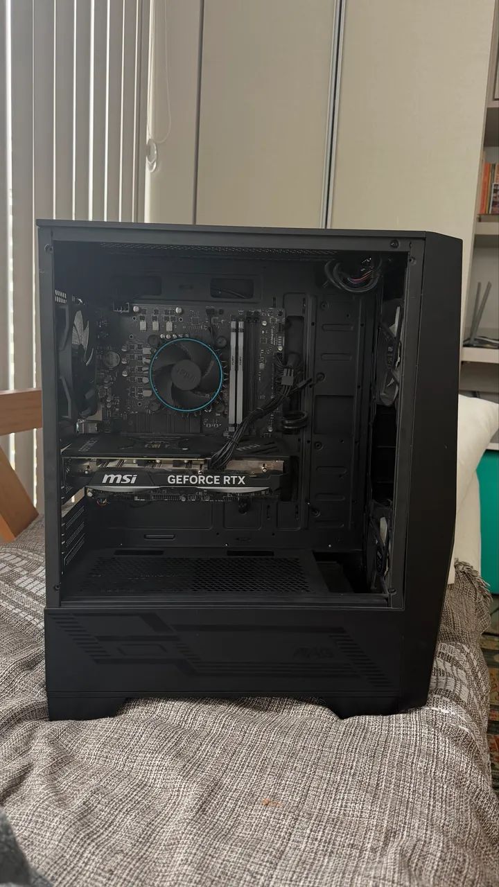 PC Gamer RTX 4070 12GB + i5-14400F + 32GB DDR5 + SSD M.2 | MSI