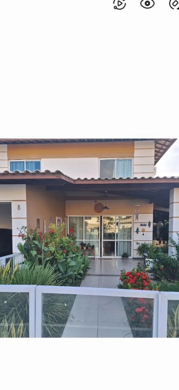 Casa condominio fechado atrás do Delmar Hotel