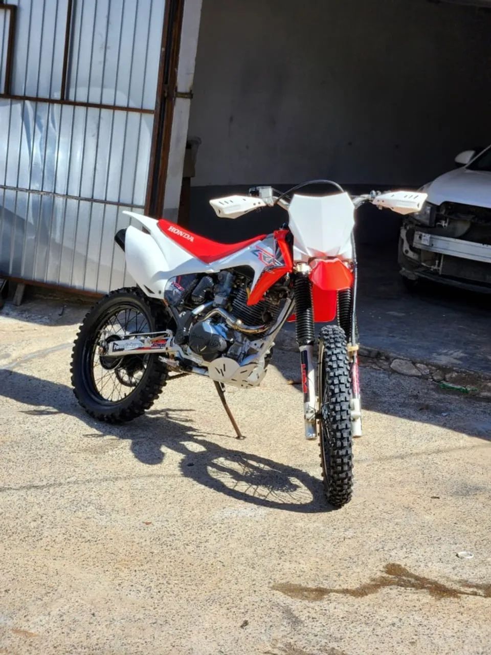 Crf 230F 10.000 - Foto 2