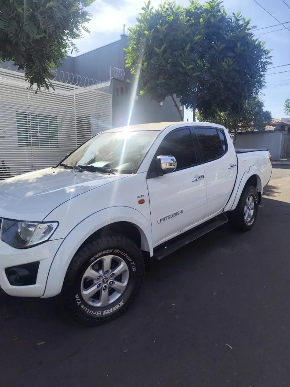 Mitsubishi L200 EVOLUTION 3.2 4X4 TB INT. DIESEL 2013
