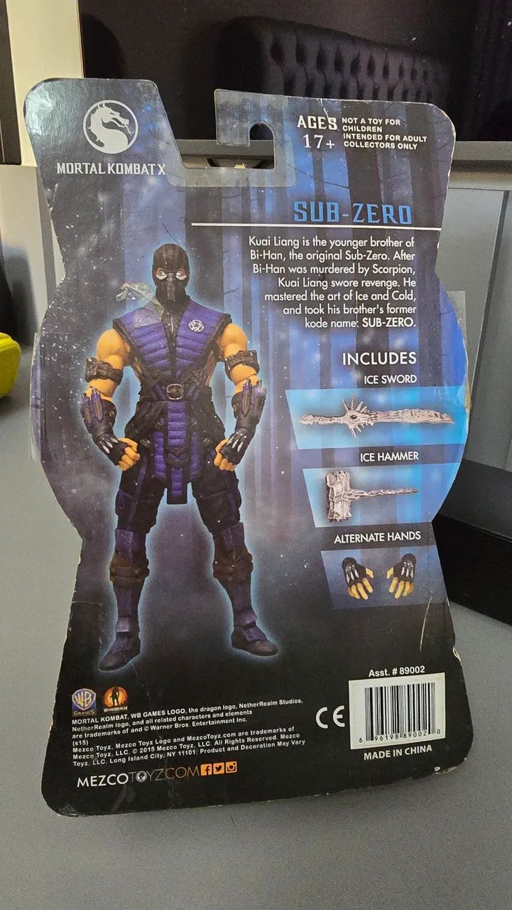 Sub Zero Mortal Kombat X Mezco - Foto 2