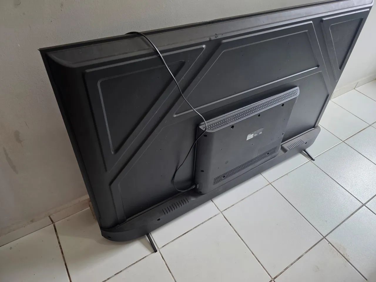 TV Philco 65 polegadas tela quebrada - Foto 2