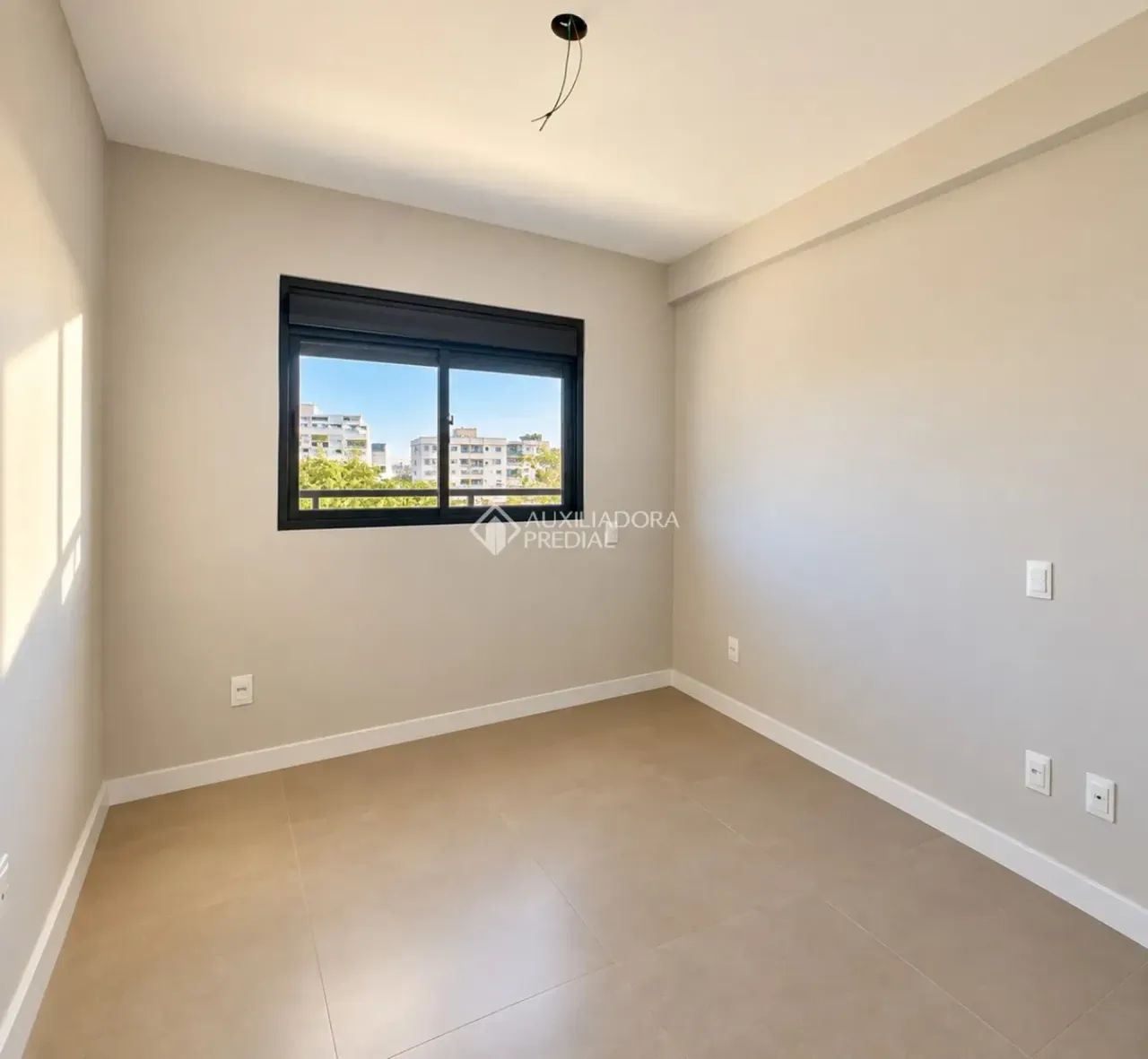 Apartamento com 2 dormitórios, suíte e sacada com churrasqueira no Jardim do Oriente - Foto 5
