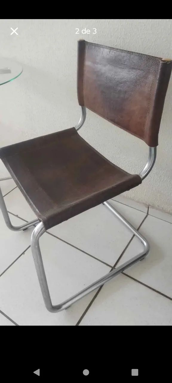 Cadeira de inox com assento e encosto de couro marrom  - Foto 3