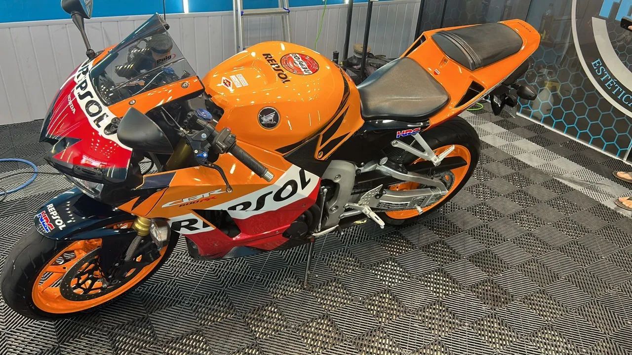 CBR 600RR REPSOL - Foto 4