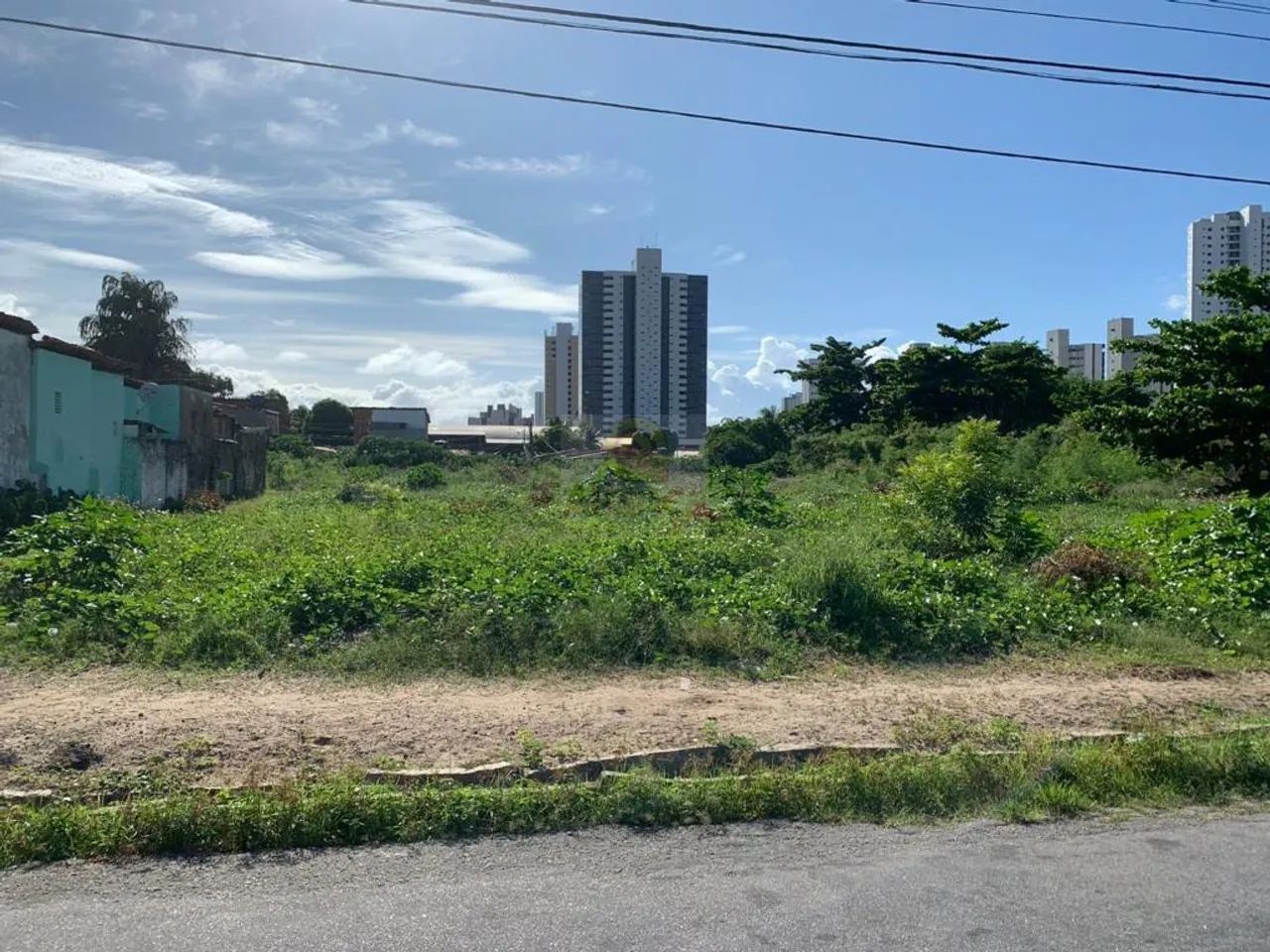 TERRENO EM LAGOA NOVA