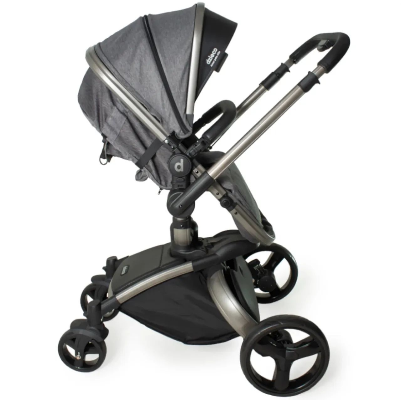 Carrinho de bebê Vulkan Silver - Foto 2
