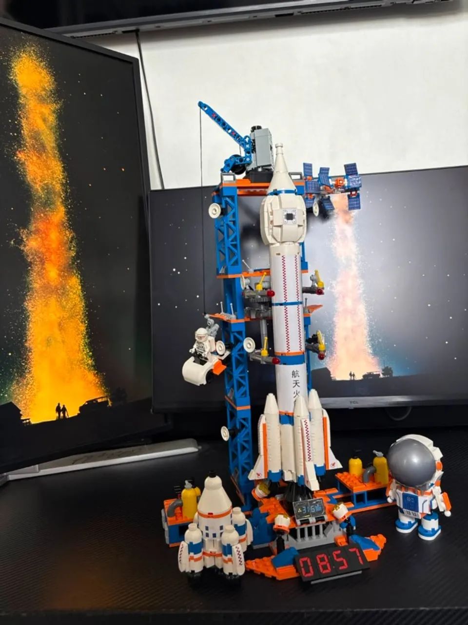 Lego Base Espacial 1963 peças - Foto 2