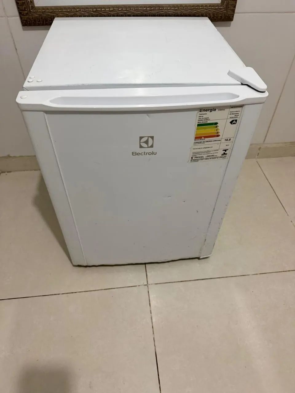 Frigobar Electrolux  - Foto 4