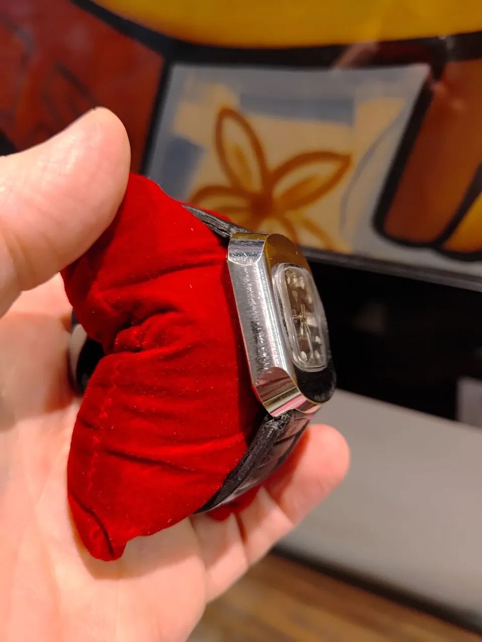 Relógio Vintage Ruby De Luxe Suíço (Anos 70) - Estilo TV - Foto 4