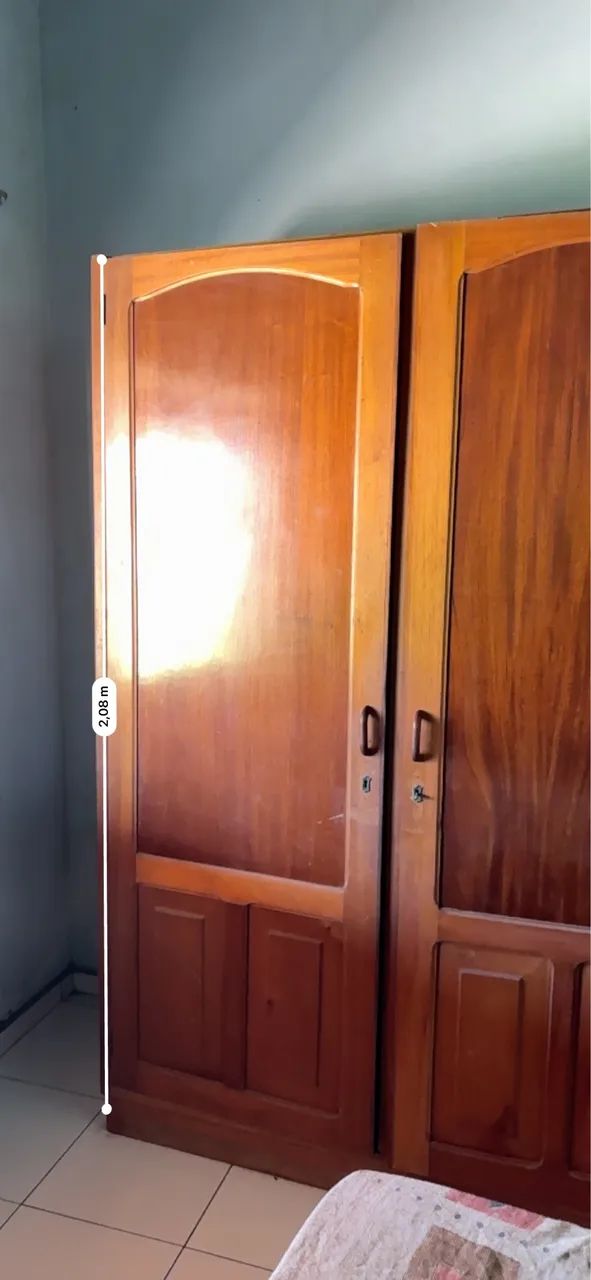 Guarda roupa de madeira  - Foto 4