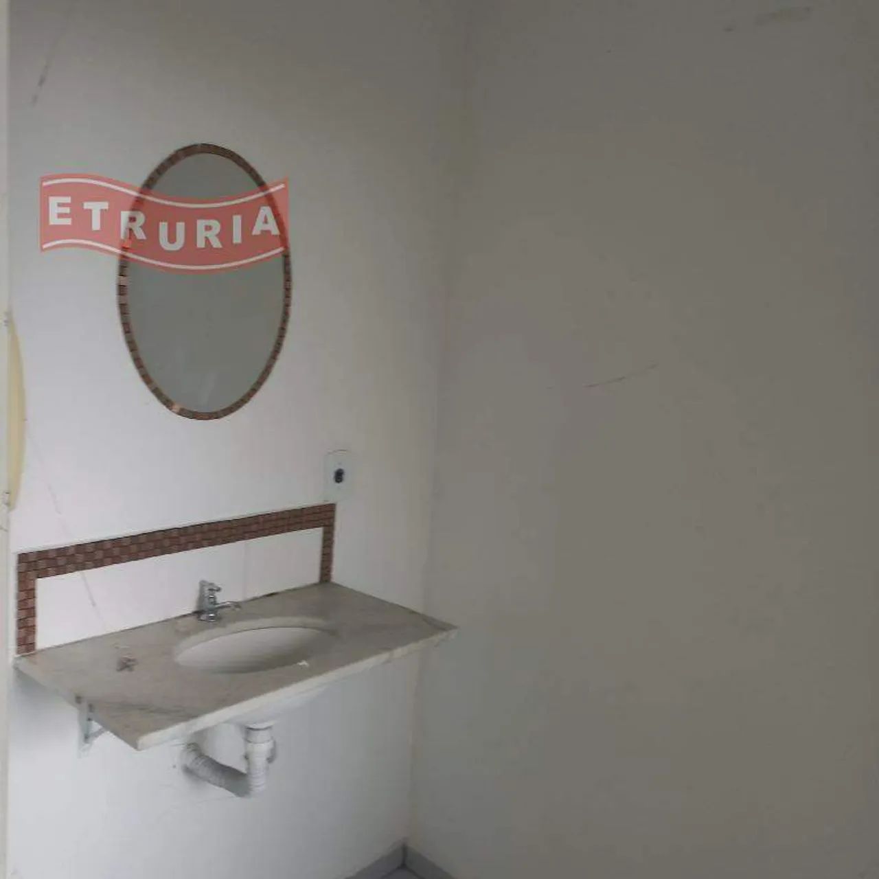 Sala Comercial para Alugar  32 m² em Cidade São Mateus, SP - Foto 4