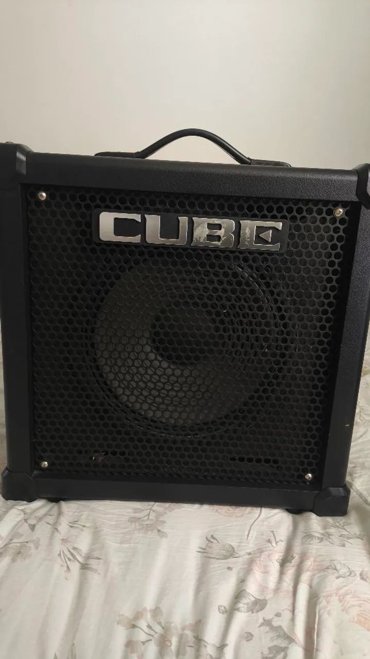 Cubo Roland CUBE 40W