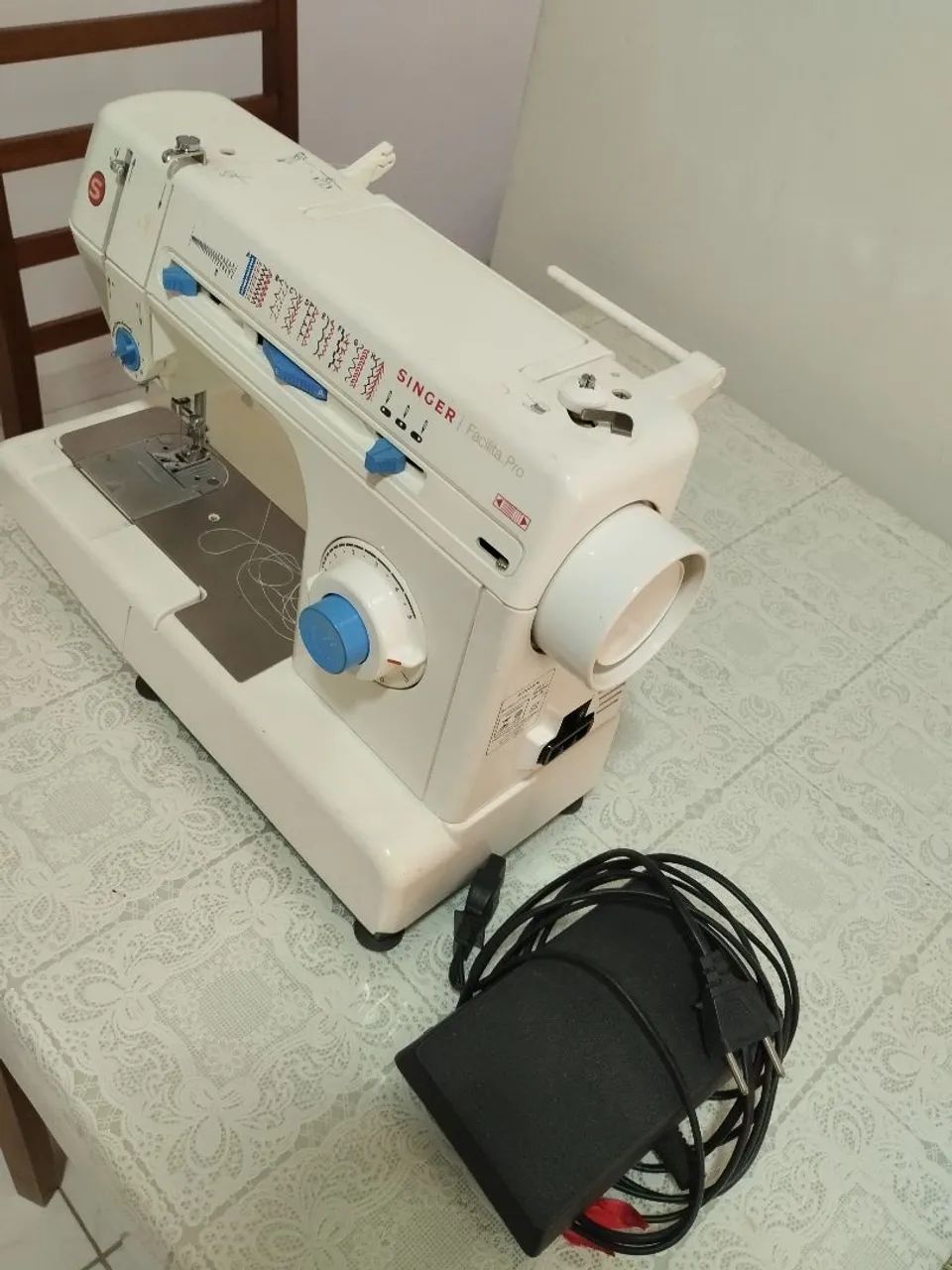 Máquina de Costura Singer facilita pro  - Foto 2