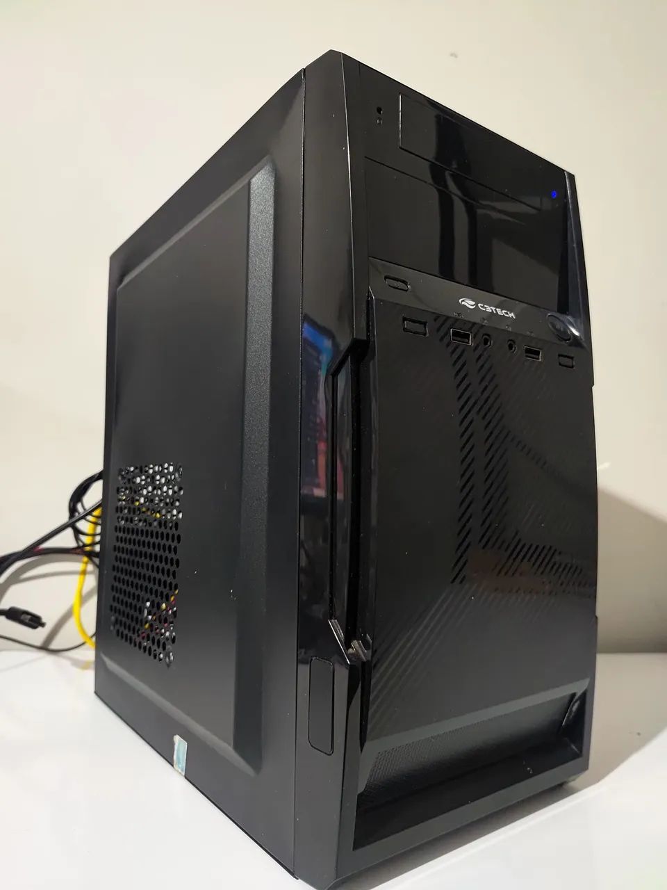 Pc gamer i7 7700 de ENTRADA