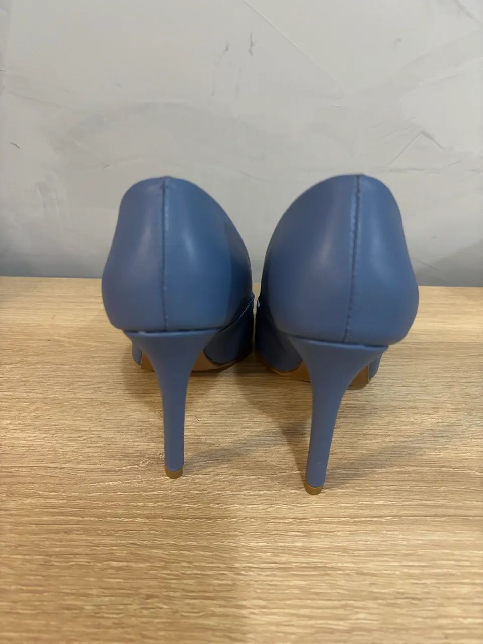 Scarpin azul, TAM 34 - Foto 2