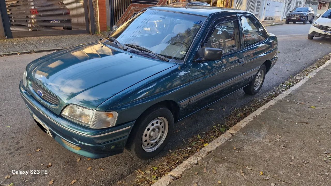 Ford Escort GLX 1.8i 8V 1996