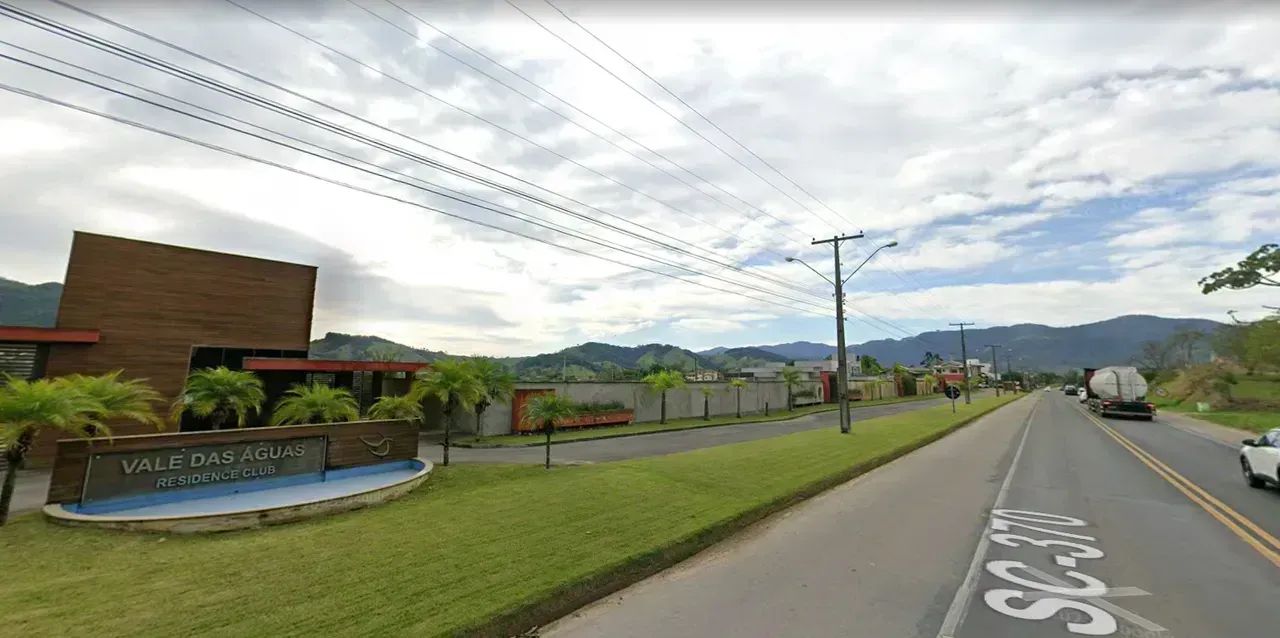 Condomínio fechado, terreno com 584m², parcelamento direto até 120x. Gravatal - Foto 2