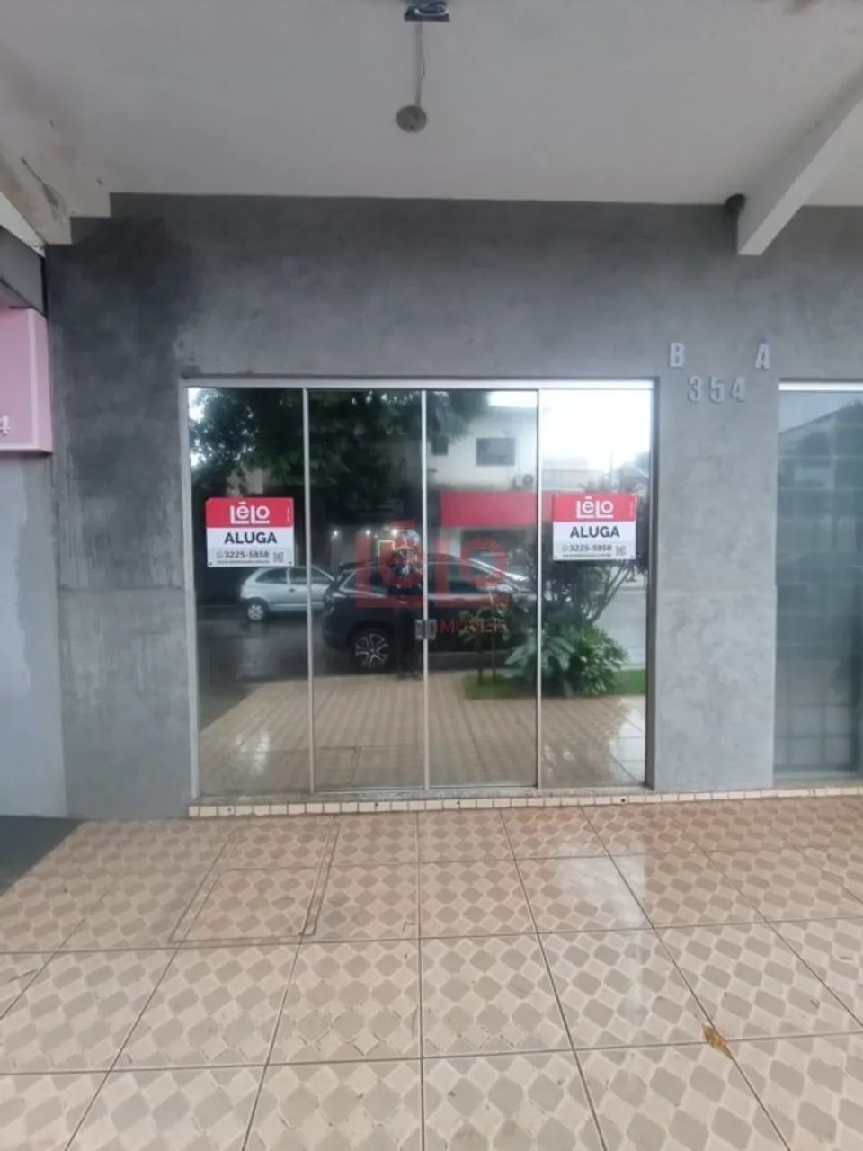 Sala comercial térrea na Zona 03 em Maringá, com 30 m² e cozinha com armários - Foto 5
