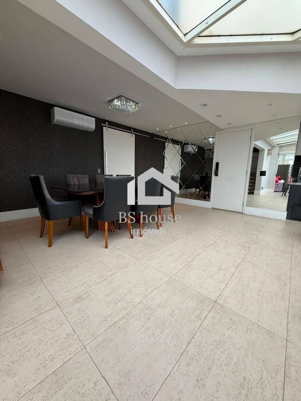 Cobertura duplex mobiliada para alugar com 227 m² e 3 suítes no Centro - Foto 5