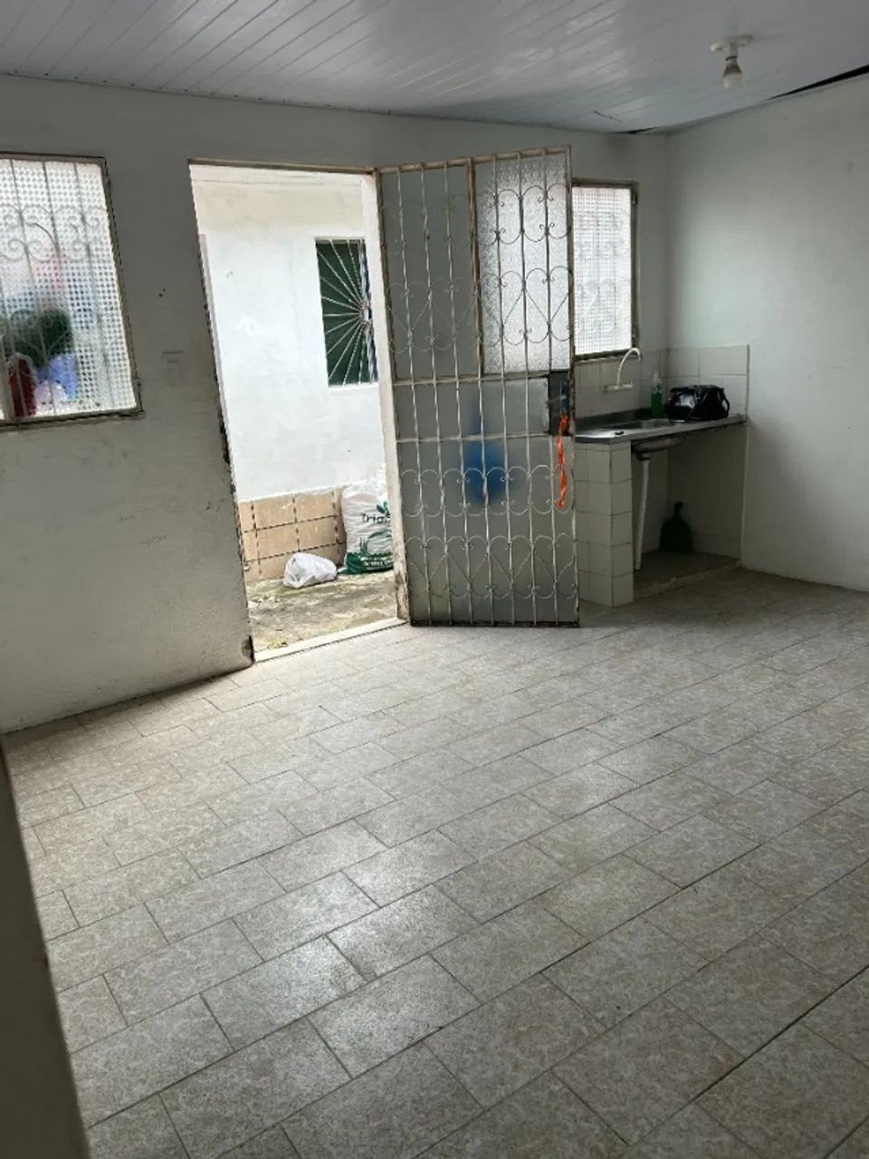 São Jorge - Vendo apartamento de um quarta em Vila