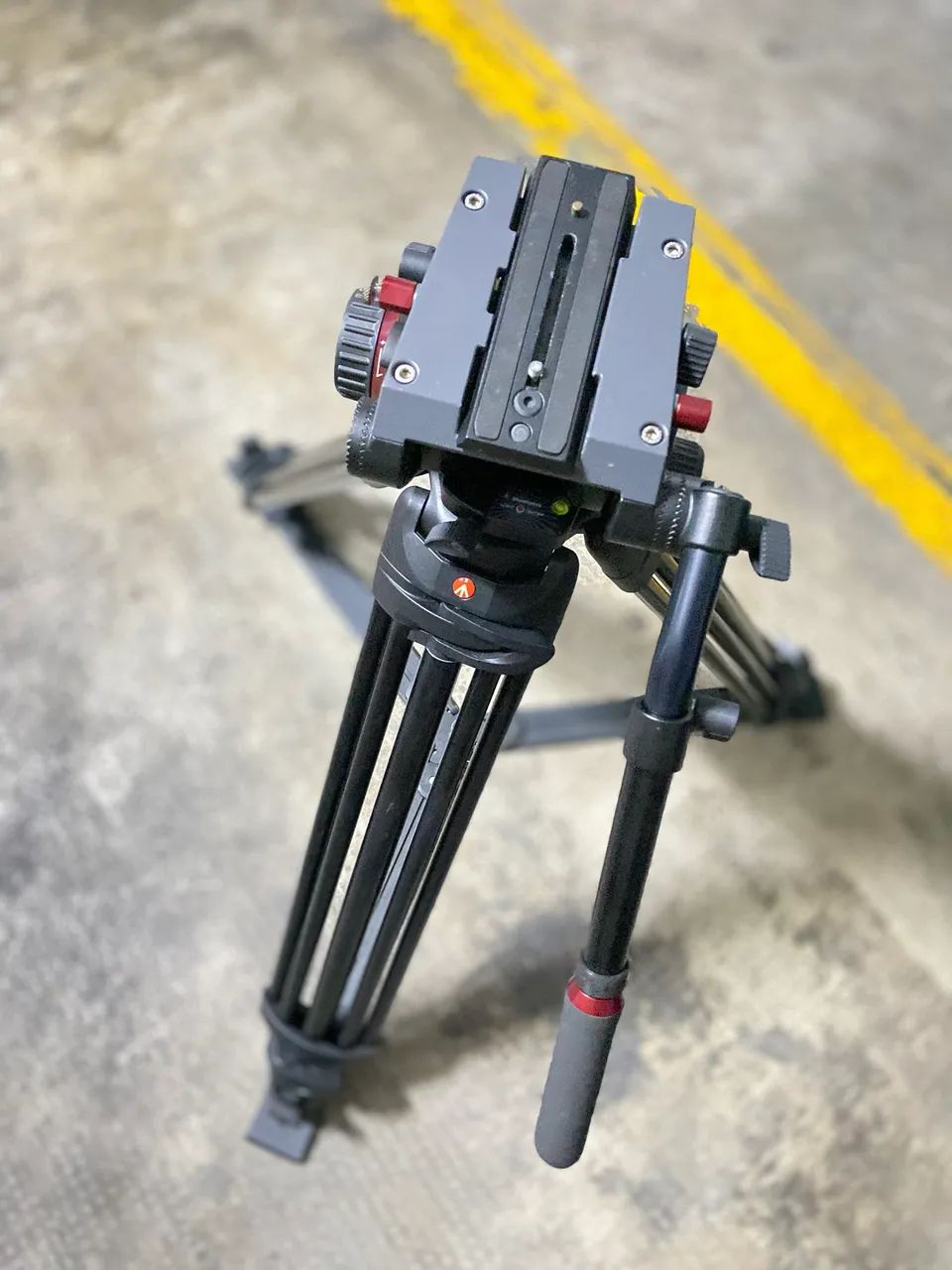 Tripé Manfrotto - 504HD - Foto 2