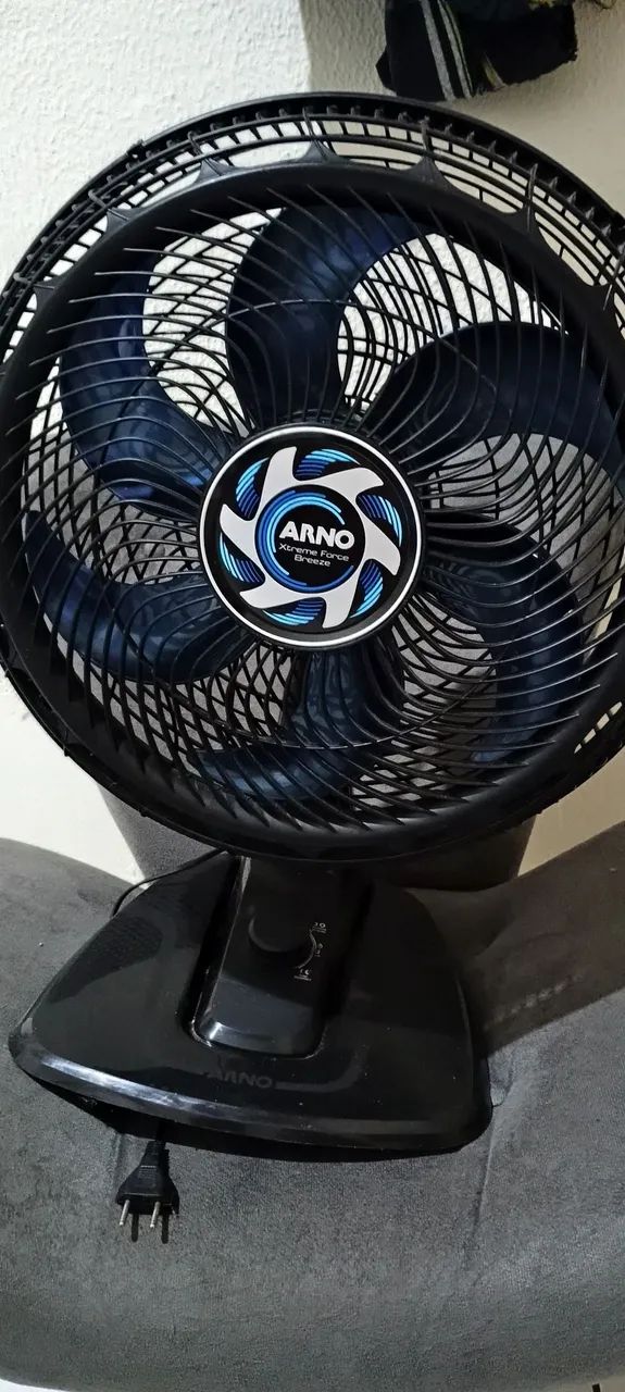 Ventilador arno com defeito