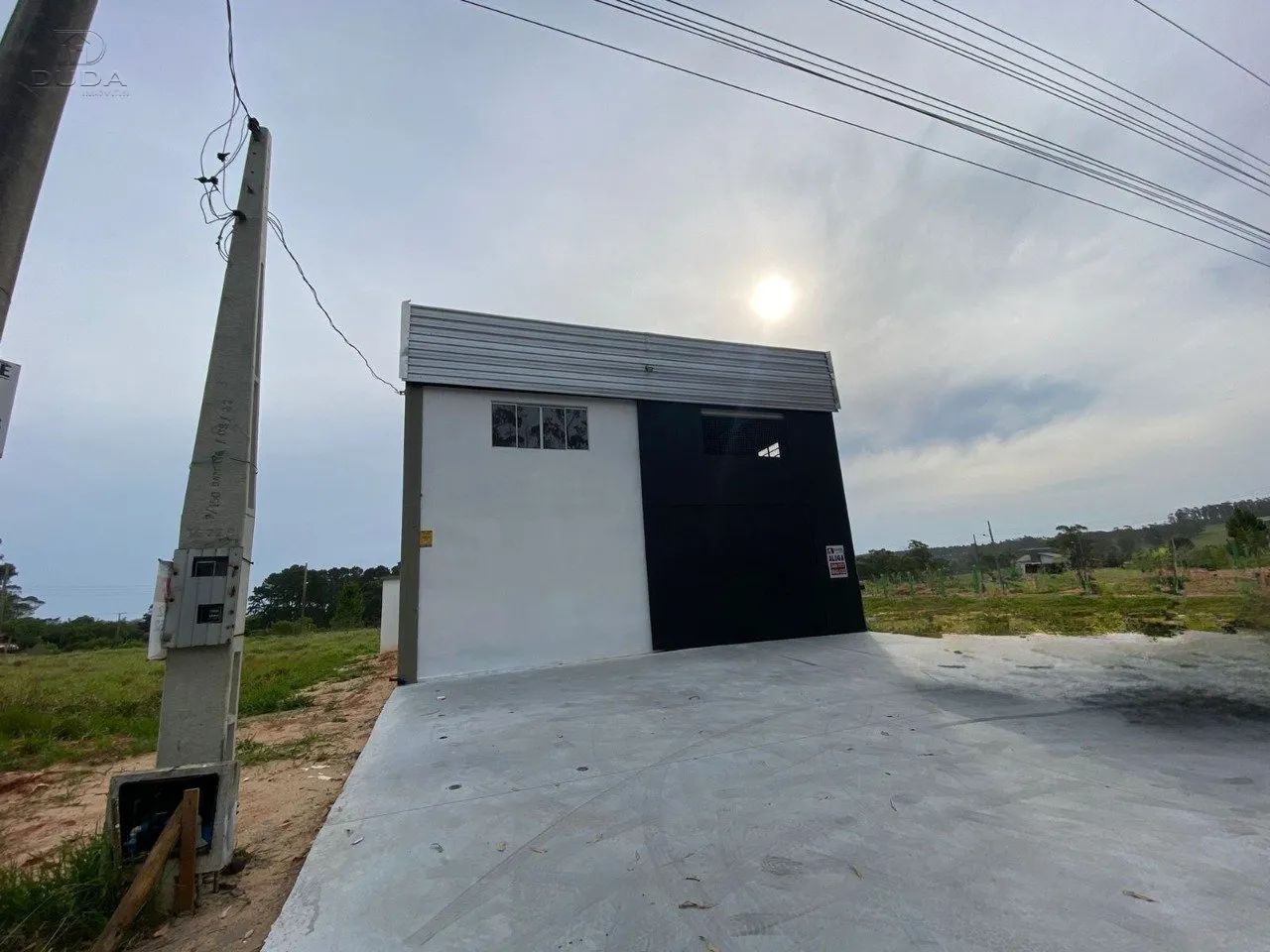 Galpão com aproximadamente 200 m² - Foto 5