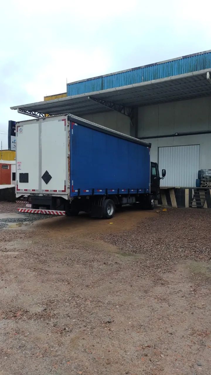 FORD CARGO 815 E SAIDER  - Foto 2