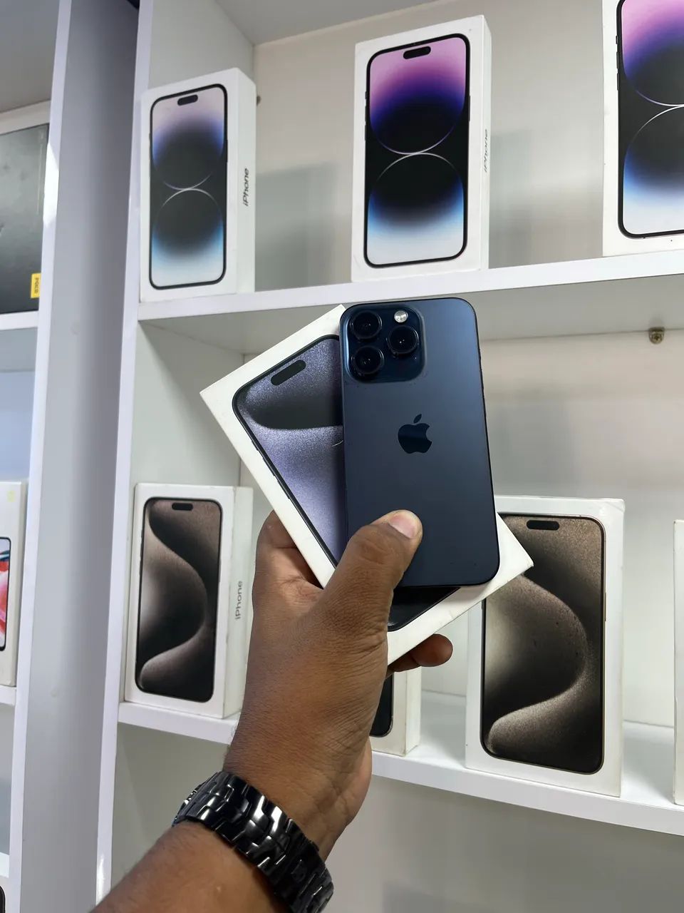 iPhone 15 PRO 128GB - Foto 5