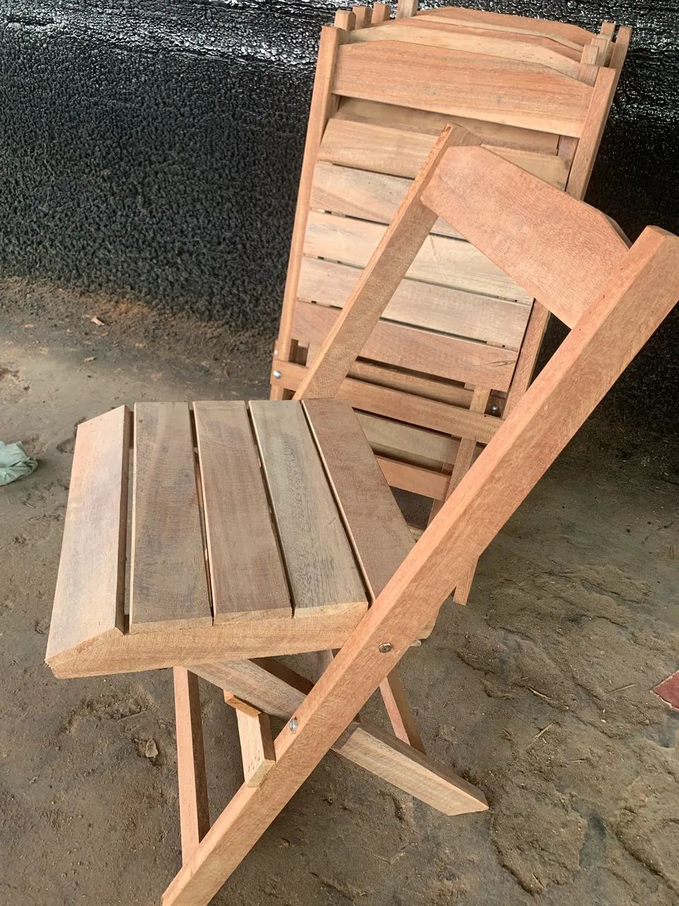 Jogo de mesa e cadeira dobrável LIXADO - Foto 2