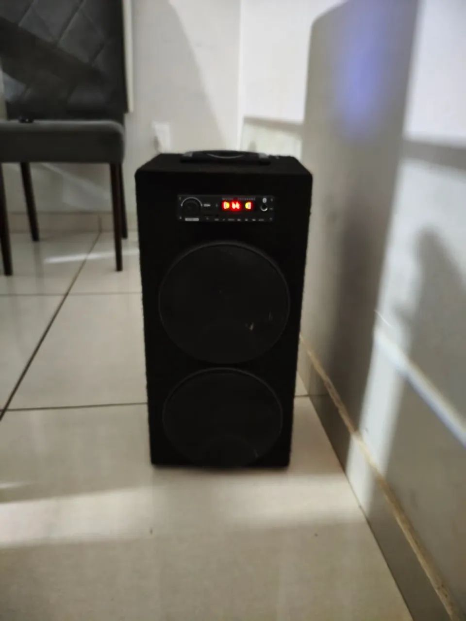 Caixa de som Bluetooth com bateria  - Foto 4