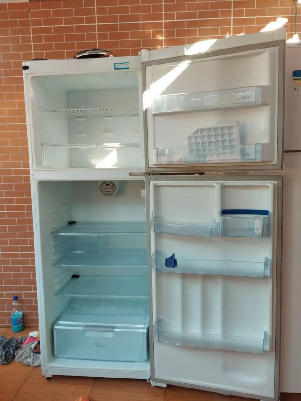 Sofá TV cama fogão beliche geladeira 