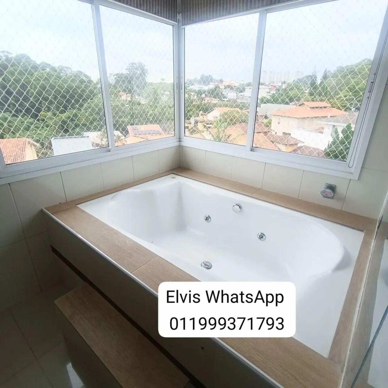 LINDA CASA EM CONDOMINIO COM PISCINA!
