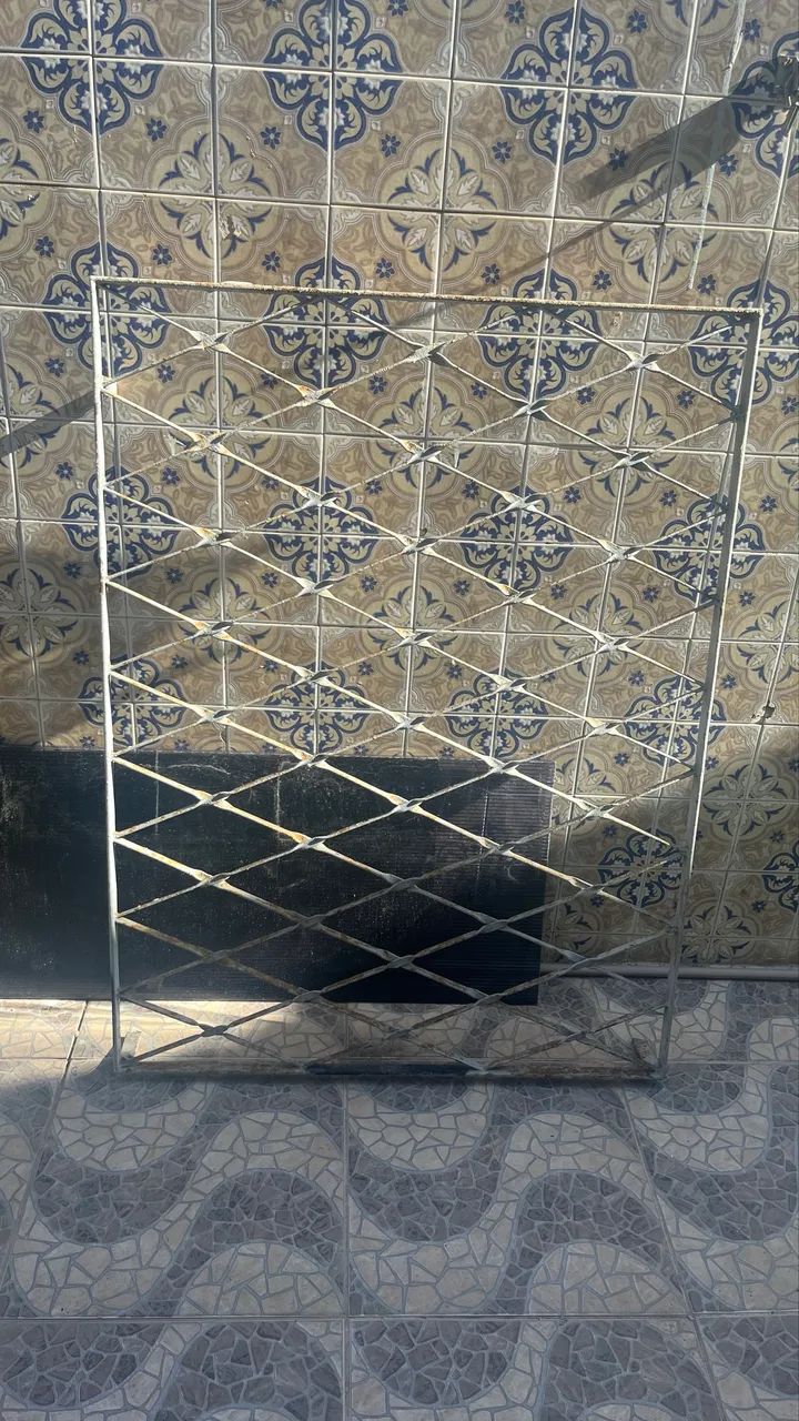 Grades para janela 200 reais  - Foto 2