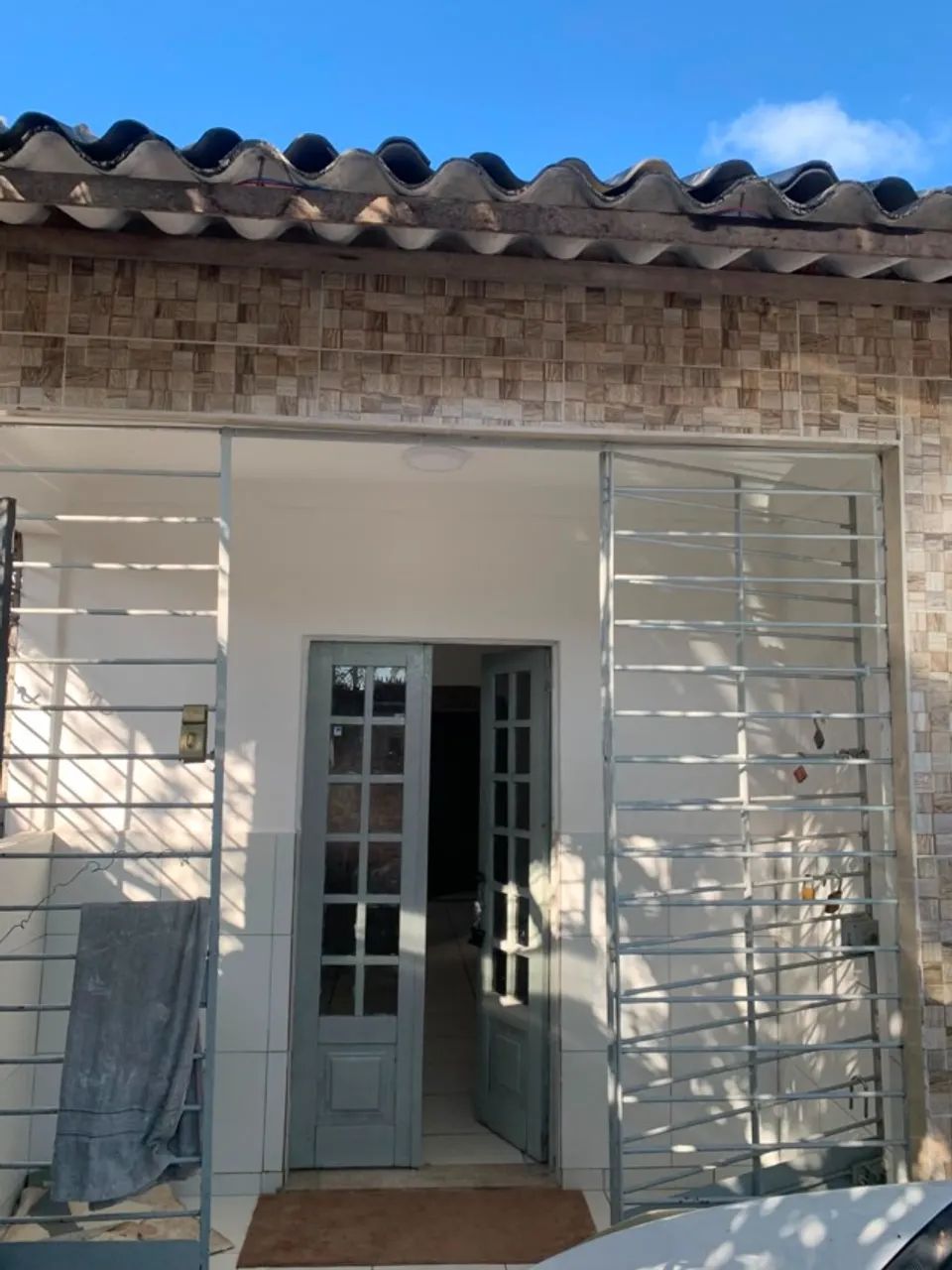 Casa para alugar - 2 quartos, garagem e terraço - Foto 3