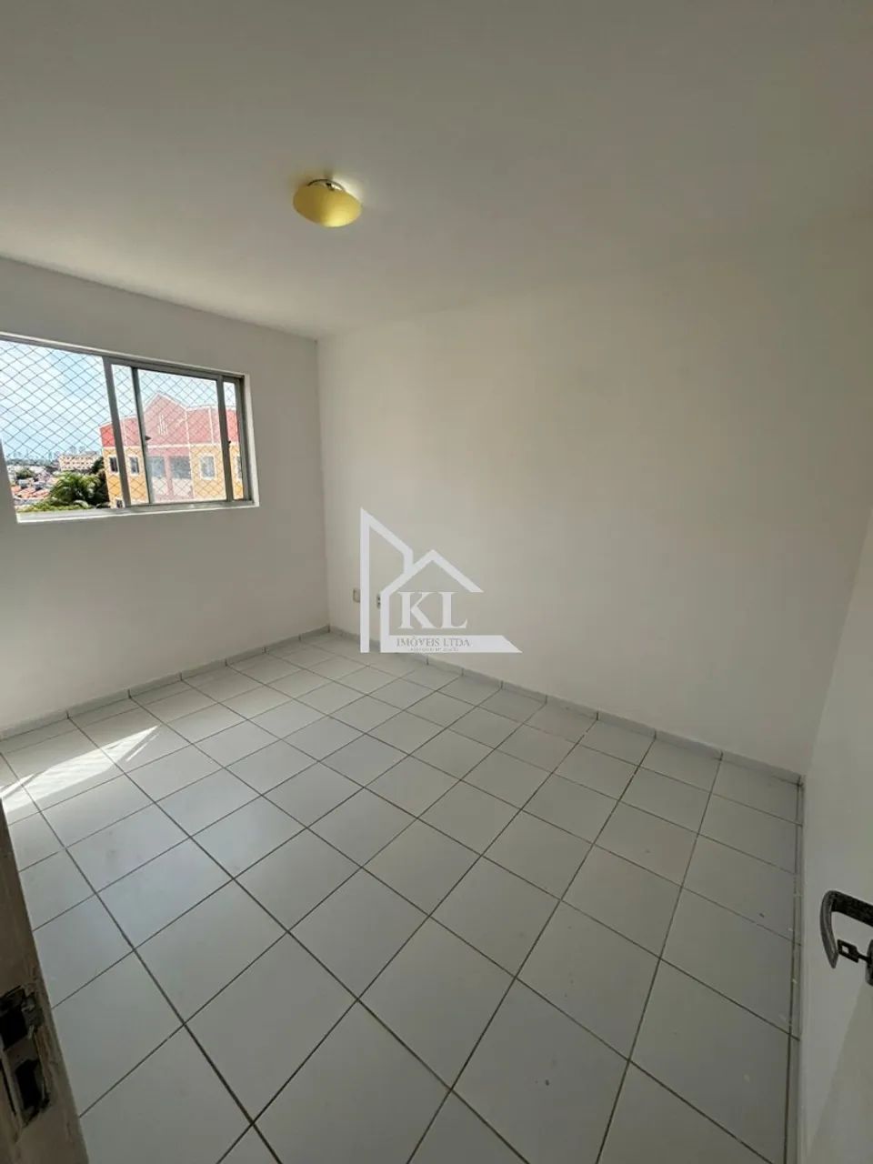 Apto, 2 quartos, 3° andar - Cond. Esplanada dos Jardins III - Foto 4