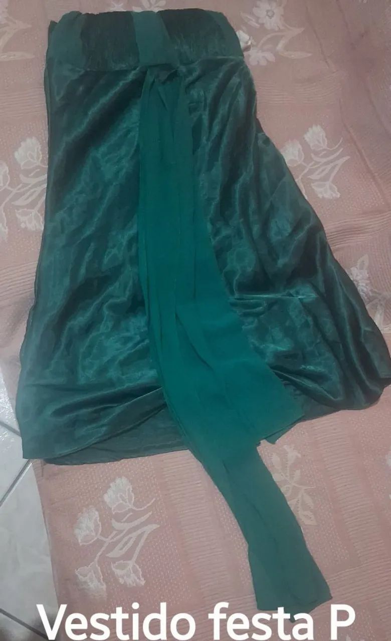 ROUPAS / VARIES